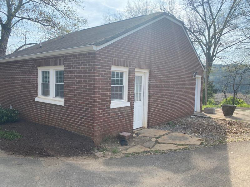 17887 Martel Rd, Lenoir City, TN 37772