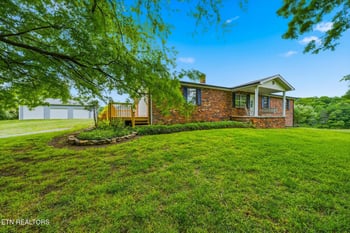 179 County Road 212, Athens, TN 37303