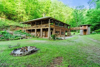 179 County Road 484, Englewood, TN 37329