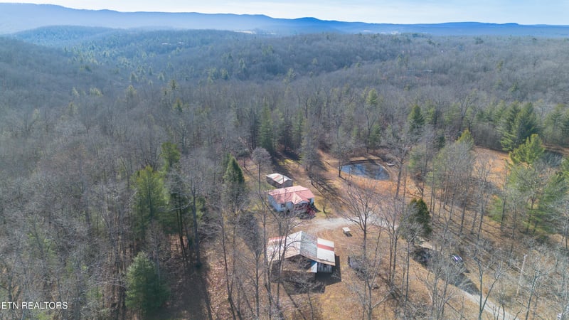 179 Human Dr, Lancing, TN 37770