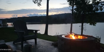 179 Twilight Blvd, Sharps Chapel, TN 37866