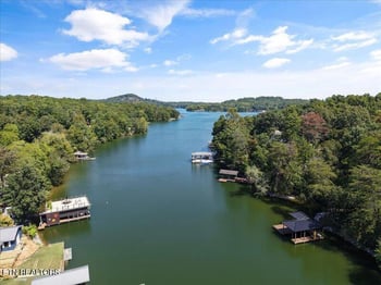 1794 Lakeland Dr, Lenoir City, TN 37772