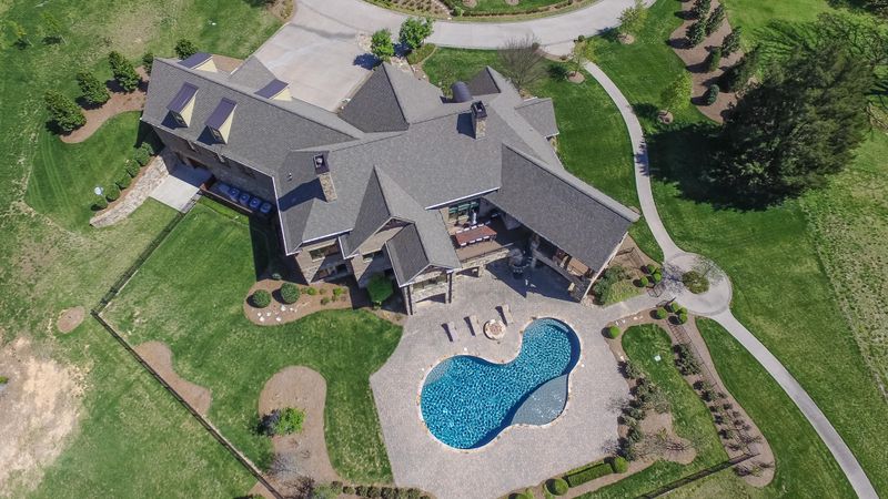 17990 Beals Chapel Rd, Lenoir City, TN 37772