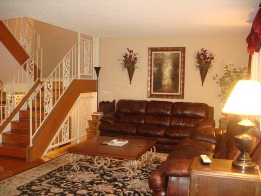 18 Brookside Dr, Oak Ridge, TN 37830