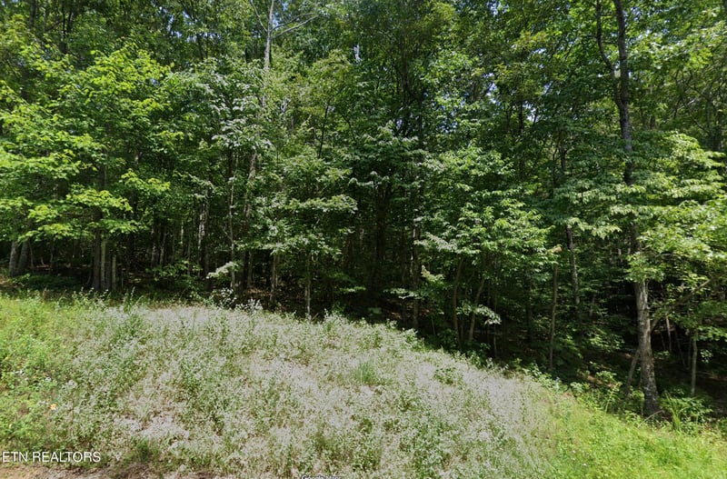 18 Calderwood Cir, Crossville, TN 38558