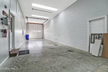 18 Our Way Dr, Crossville, TN 38555
