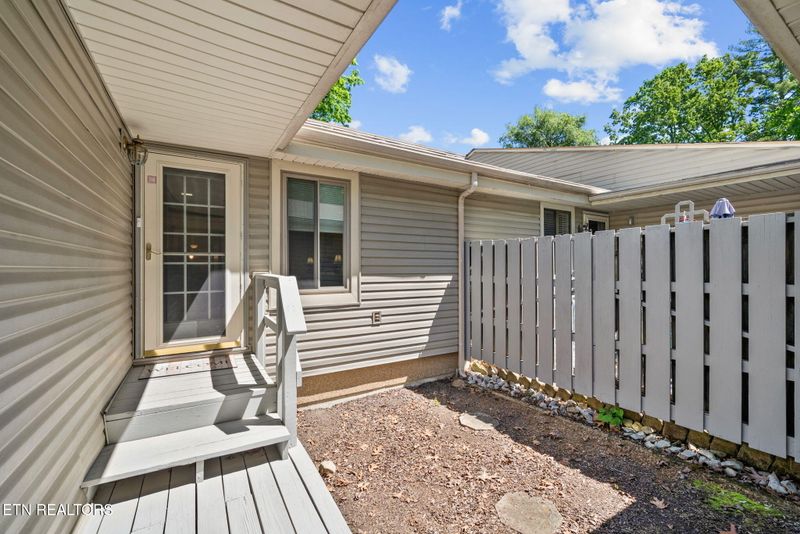 18 Woodland Ter, Fairfield Glade, TN 38558