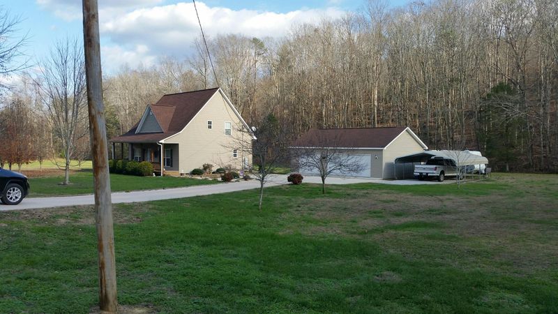 180 Chamberlain Cove Rd, Kingston, TN 37763
