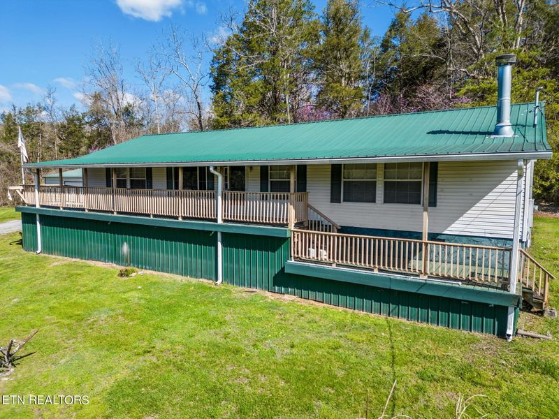 180 Circle Dr, Maynardville, TN 37807