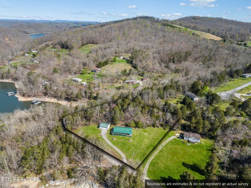 180 Circle Dr, Maynardville, TN 37807