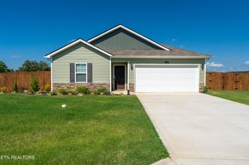180 Crescent Cir, Niota, TN 37826