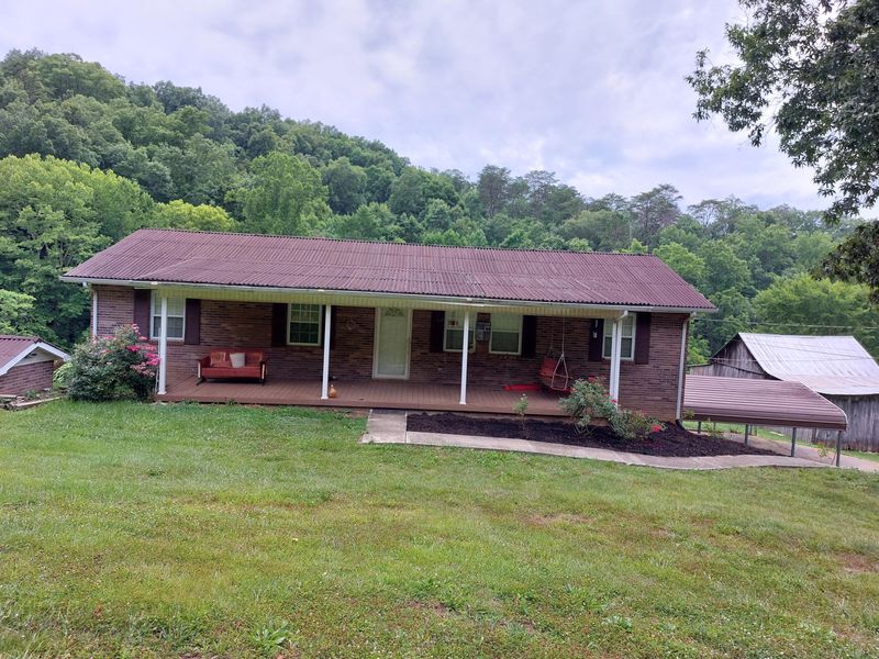 180 Farrow Rd, Rutledge, TN 37861