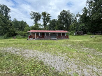 180 Grady Langley Rd, Lancing, TN 37770