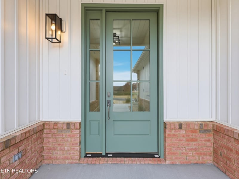 180 Kahite Greens Pl, Vonore, TN 37885