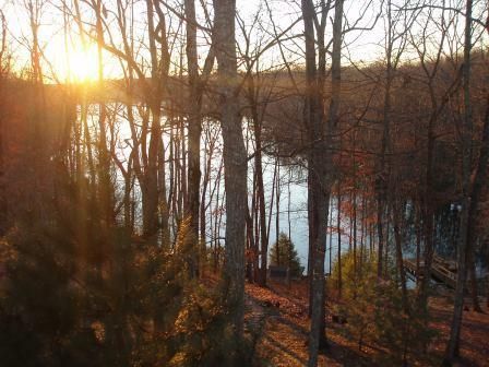 180 Lakeside Dr, Fairfield Glade, TN 38558