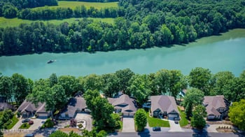 180 Oonoga Way, Loudon, TN 37774
