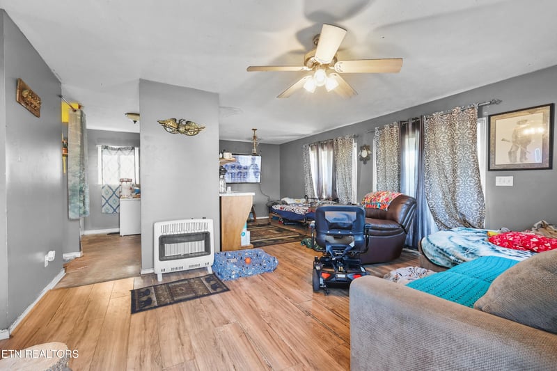 180 Richardson Way, Maynardville, TN 37807
