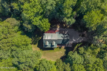 1801 Grouse Top Rd, Walland, TN 37886