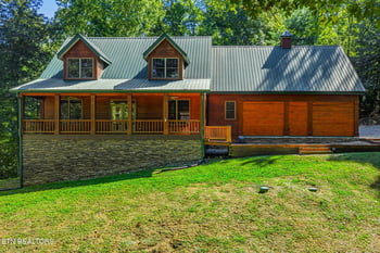 1801 Grouse Top Rd, Walland, TN 37886