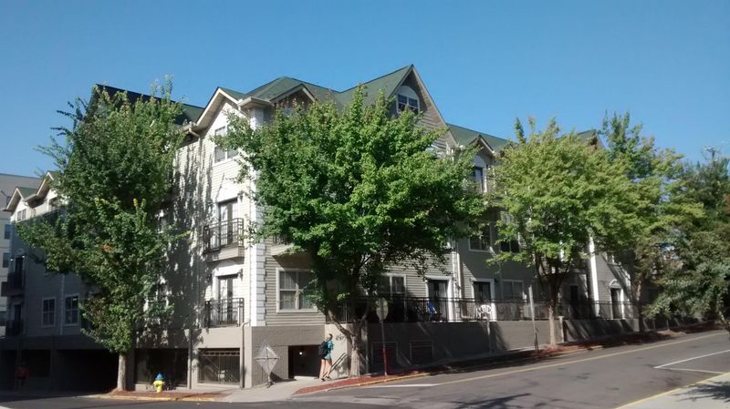 1801 Lake Ave #Apt 101, Knoxville, TN 37916