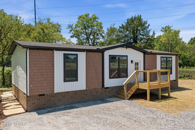 1801 Wayland Rd, Knoxville, TN 37914