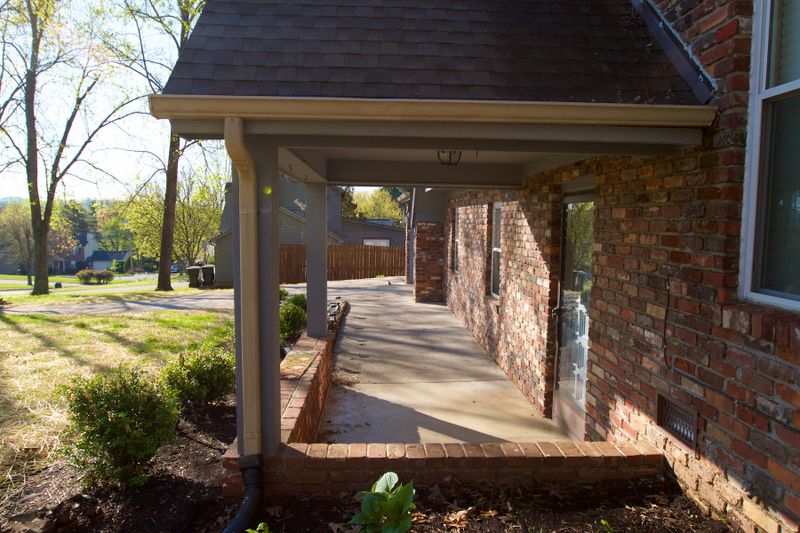 1803 Devonwood Ct, Knoxville, TN 37922
