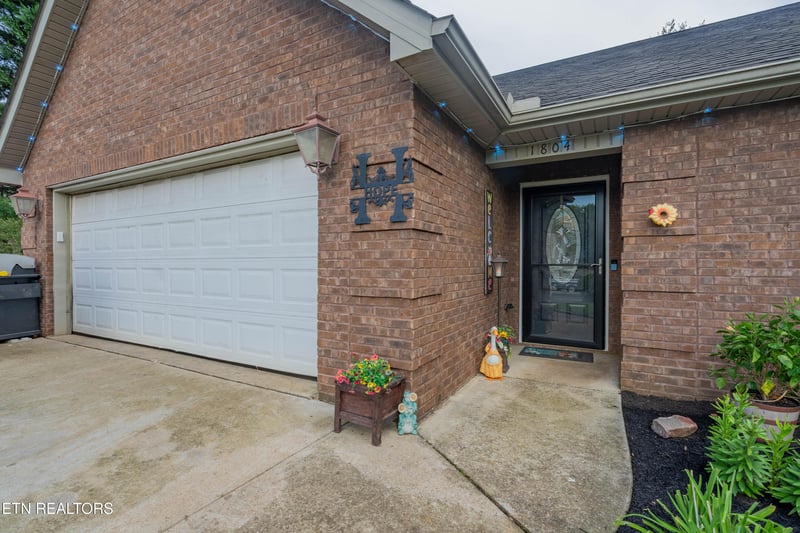 1804 Kittrell Ave, Maryville, TN 37804