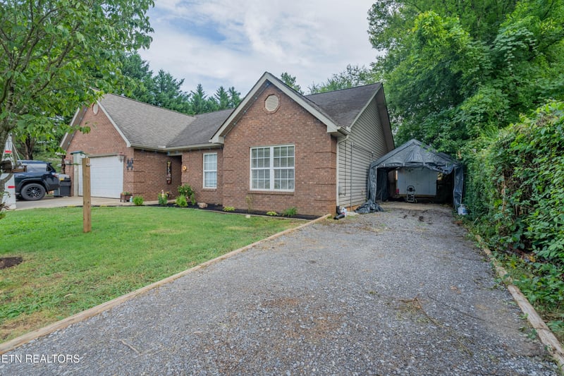 1804 Kittrell Ave, Maryville, TN 37804