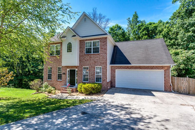 1805 Silver Cloud Ln, Knoxville, TN 37909