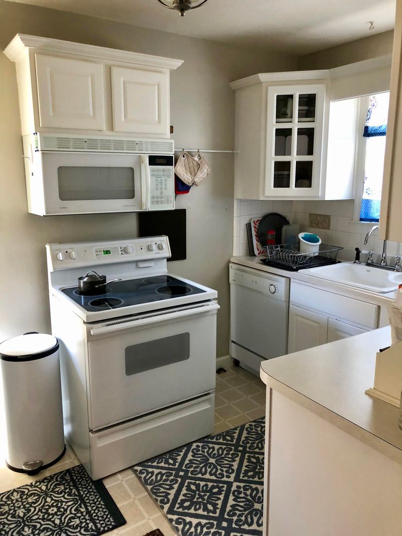 1805 Wallace Dr, Knoxville, TN 37920