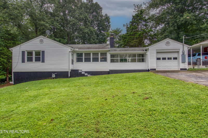1806 Westchester Dr, Knoxville, TN 37918
