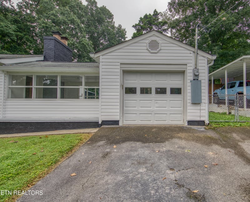 1806 Westchester Dr, Knoxville, TN 37918