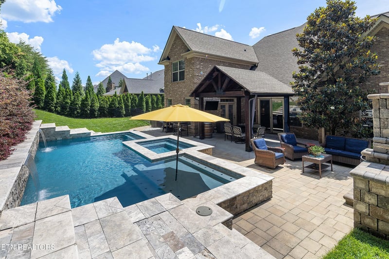 1807 Botsford Dr, Knoxville, TN 37922