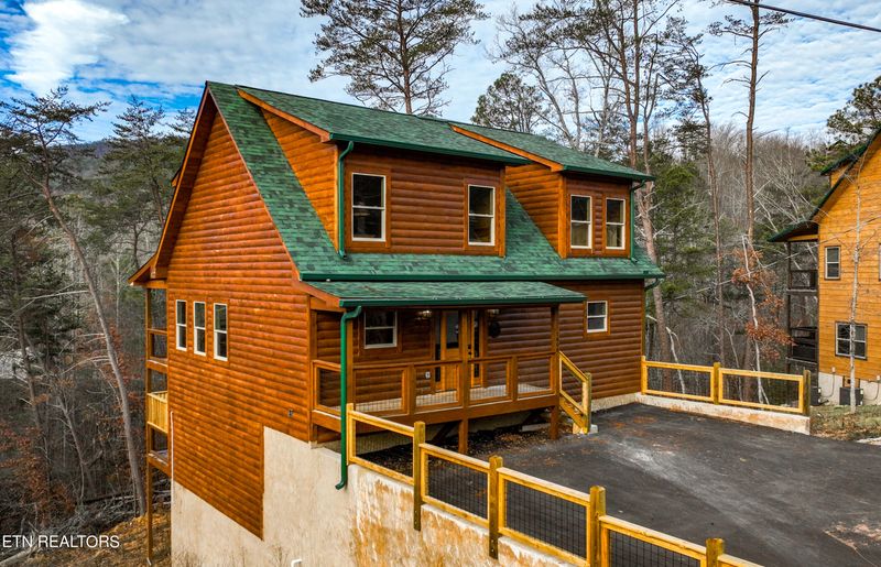 1808 Deer Haven Rd, Sevierville, TN 37876