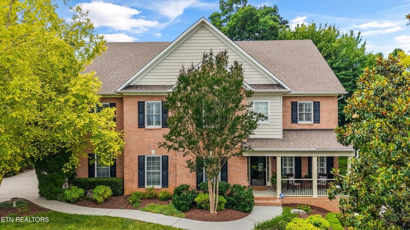 1809 Highlands Cove Ln, Knoxville, TN 37922