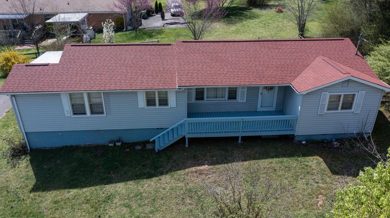1809 Lora Ln, Knoxville, TN 37924