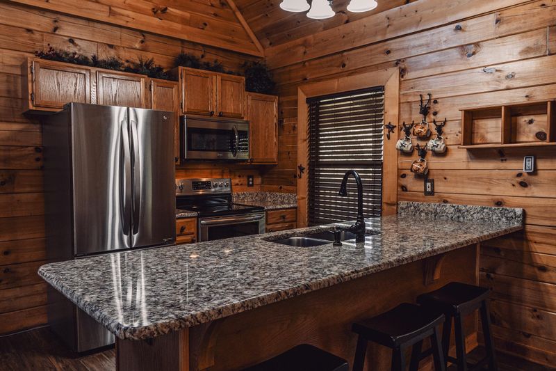 1809 Trout Way, Sevierville, TN 37862