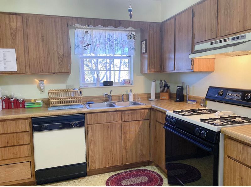 1809 Wayside Rd, Knoxville, TN 37931