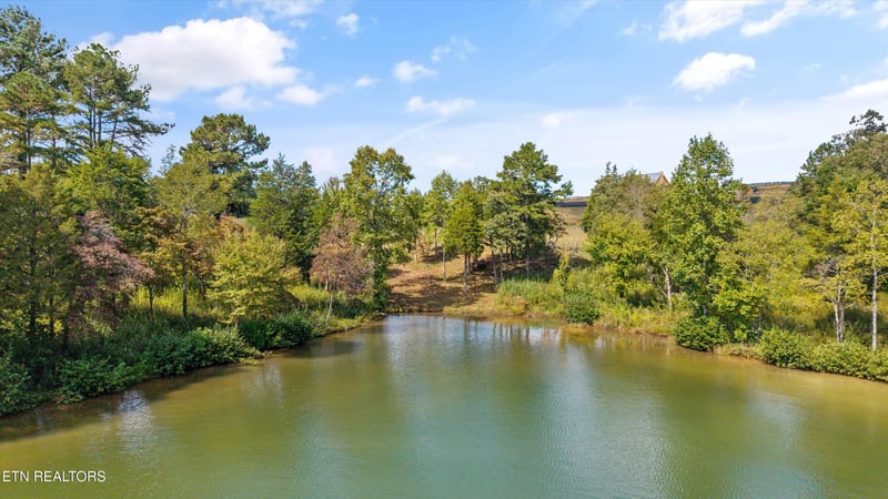 181 Bulwark Way, Lenoir City, TN 37772