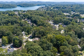 181 Chahyga Way, Loudon, TN 37774
