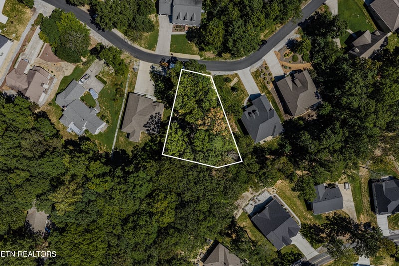 181 Chahyga Way, Loudon, TN 37774