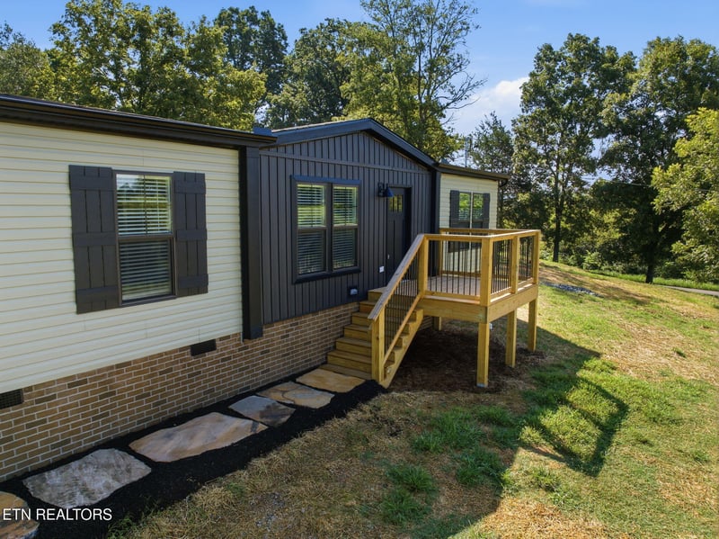181 County Road 322, Sweetwater, TN 37874
