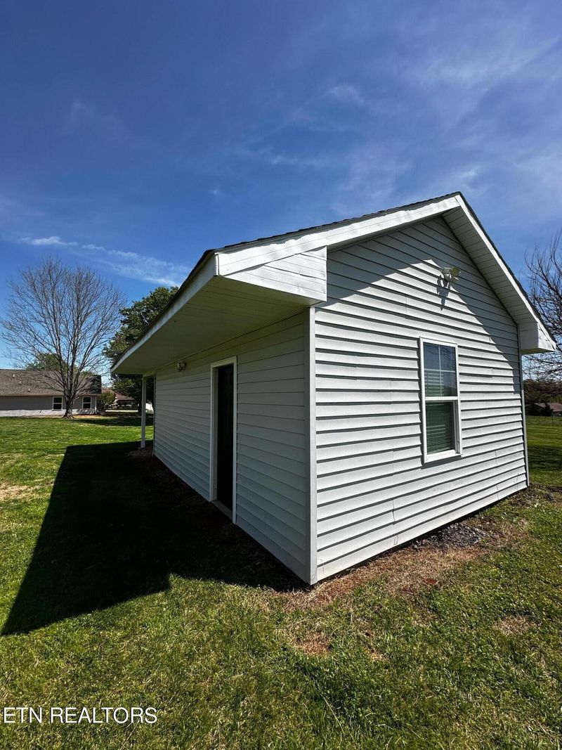 181 Franklin Estates Ln, Greenback, TN 37742