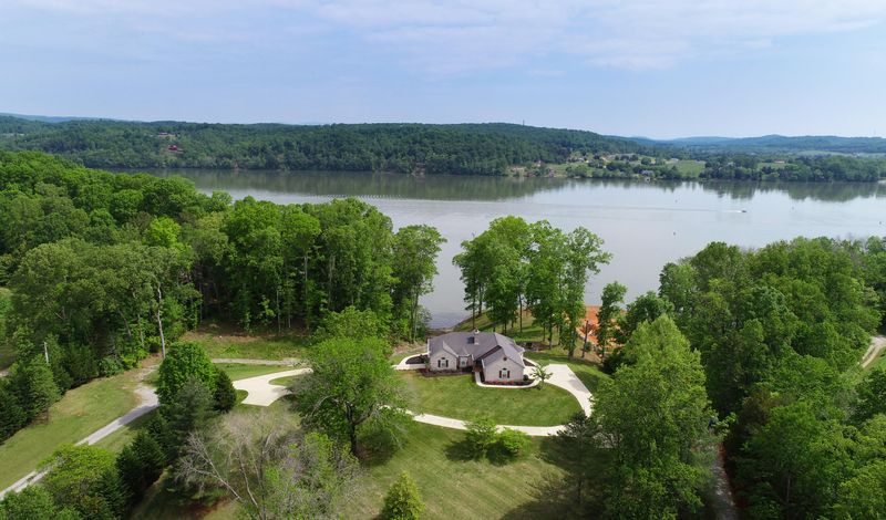 181 Sophias Rd, Kingston, TN 37763
