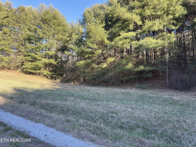 1811 James Ferry Rd, Kingston, TN 37763