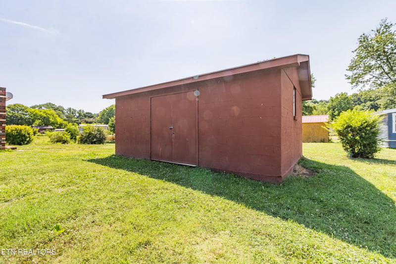 1812 Brook Ave, Maryville, TN 37801