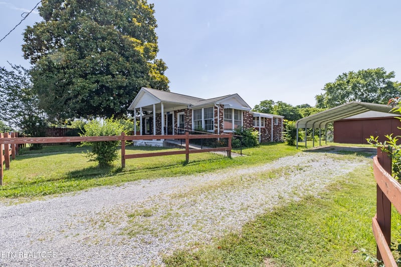 1812 Brook Ave, Maryville, TN 37801