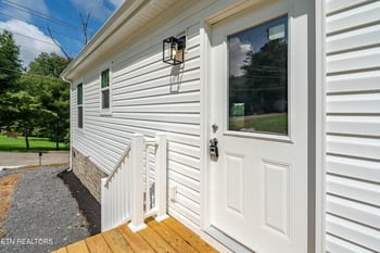 1813 Housley Cir, Morristown, TN 37814