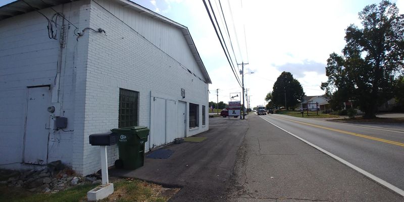 1814 E Broadway Ave, Maryville, TN 37804