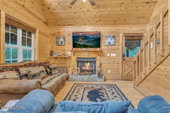 1815 Maranohe Way, Sevierville, TN 37862